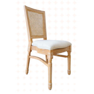 Chaises jaunes contemporaines